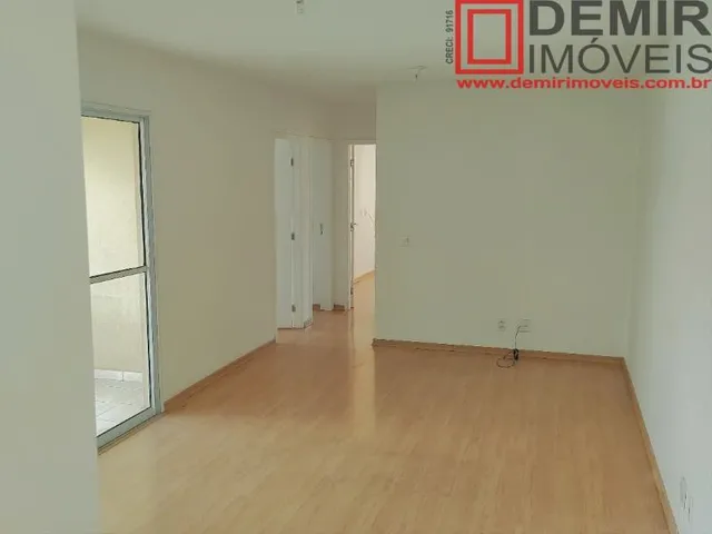 Imagem: O apartamento possui 3 Dormitórios, 1 Suíte, 2 Banheiros,