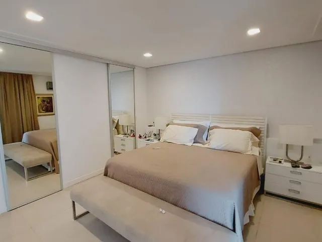 Imagem 12: Apartamento no Cond. Vale do Loire, HORTO FLORESTAL 4 SUÍTES, 4 VAGAS, dependência