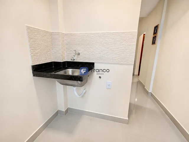 Imagem 7: Apartamento Reformado em Guarapari Centro - 2 Quartos, 1 Suíte, 5º Andar, Elevador, R
