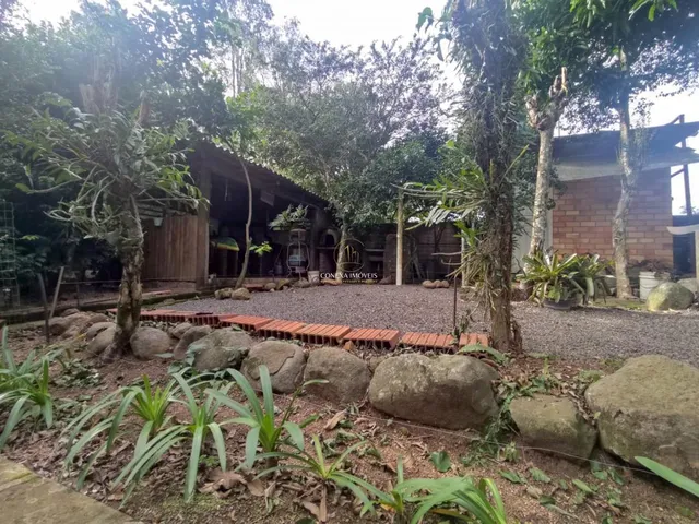 Imagem 2: Casa Plana com Lindo Jardim em Ivoti
