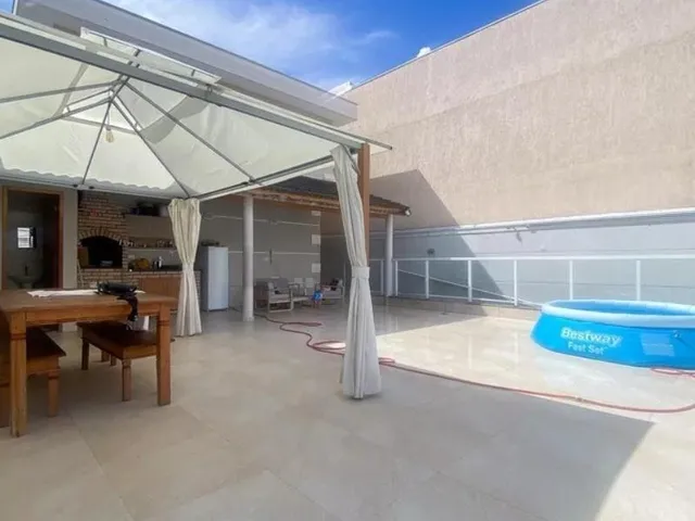 Imagem 6: Venha conhecer a casa dos seus sonhos em um condomínio fechado! Esta incrível casa de