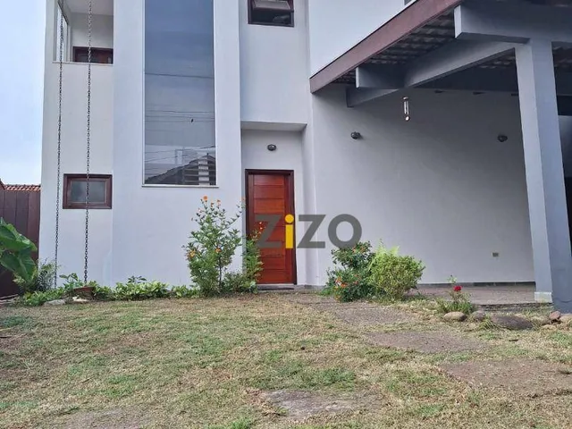 Imagem: Casa com 3 Dormitórios À Venda, 254 M²