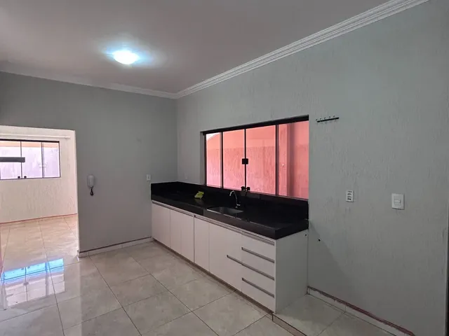Imagem 6: Casa com 3 Dormitórios À Venda, 150 M² por R$ 438.000,00 - Nossa Senhora de Fátima - Patos de Minas/Mg