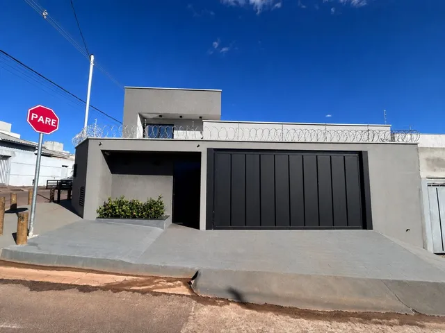 Imagem: Casa à venda, 201 m² por R$ 750.000,00