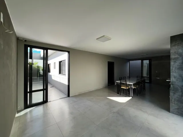 Imagem 2: Casa à venda, 201 m² por R$ 750.000,00 - Afonso Queiroz - Patos de Minas/MG
