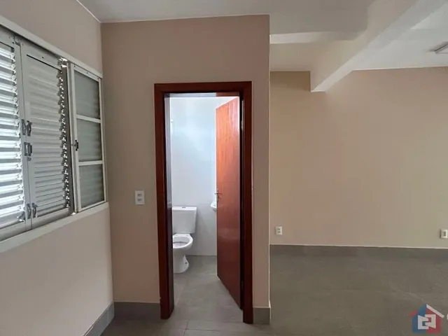 Imagem 3: Loja para alugar, 160 m² por R$ 2.100,00 - Caramuru - Patos de Minas/MG