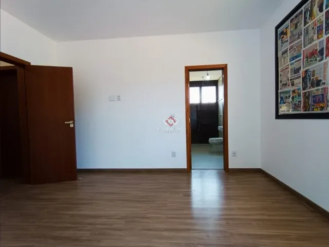 Imagem 12: Casas em Condomínios - 4 dormitórios - Gran Royalle