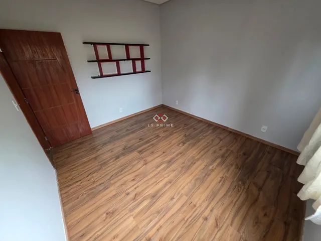 Imagem 9: Venda - Casas em Condomínios - 3 dormitórios - - - MG