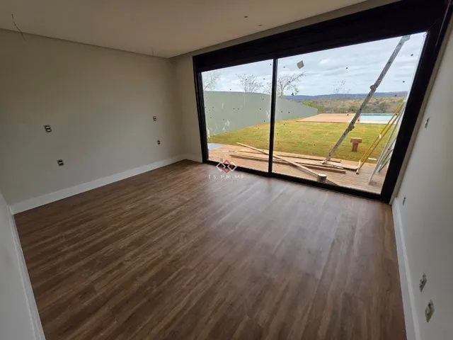 Imagem 3: Venda - Casas em Condomínios - 4 dormitórios - - - MG