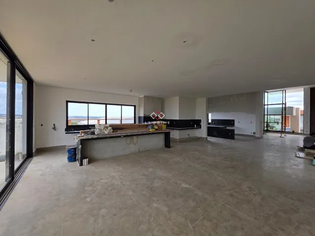 Imagem 9: Venda - Casas em Condomínios - 4 dormitórios - - - MG