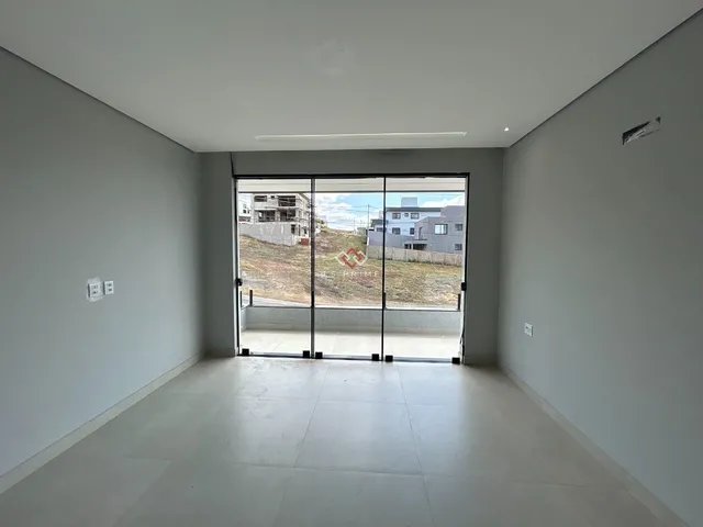Imagem 12: Venda - Casas em Condomínios - 4 dormitórios - - Vespasiano - MG