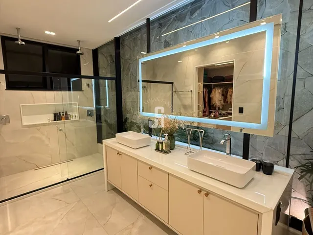 Imagem 9: Casa à venda no Parque Costa Verde, 403m², 5 suítes e piscina