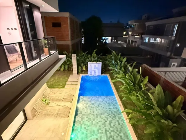 Imagem 3: Casa à venda no Parque Costa Verde, 403m², 5 suítes e piscina