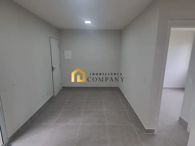 Imagem: Ed. Residencial Paradiso - Apartamento À