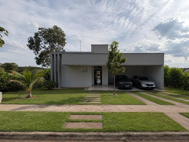 Imagem: Casa Térrea Alto Padrão Porteira Fechada