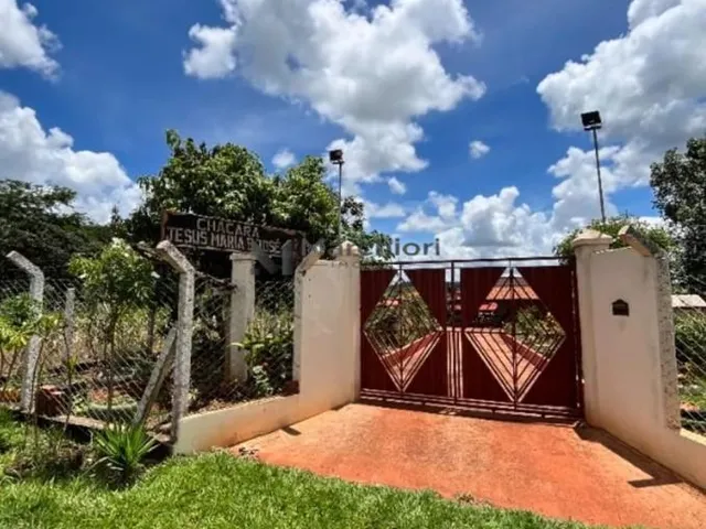 Imagem 2: Chácara com 2 Casas e Piscina Aquecida em Goianira