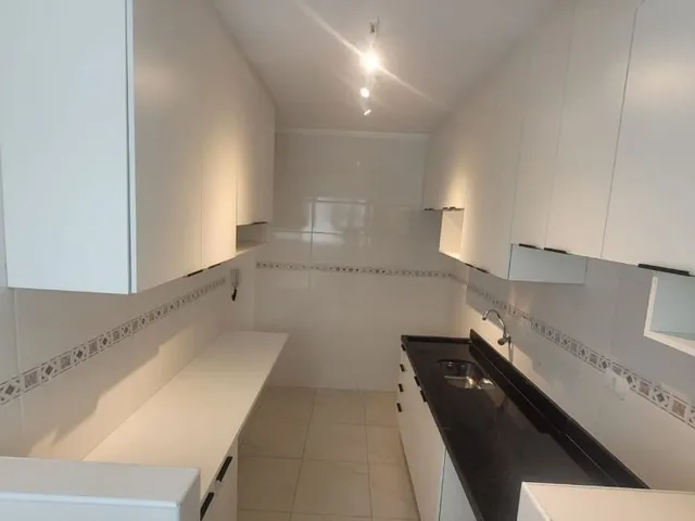 Imagem 9: Apartamento com 2 Dormitórios À Venda, 84 M² por R$ 360.000 - Vila Voturua - São Vicente/Sp
