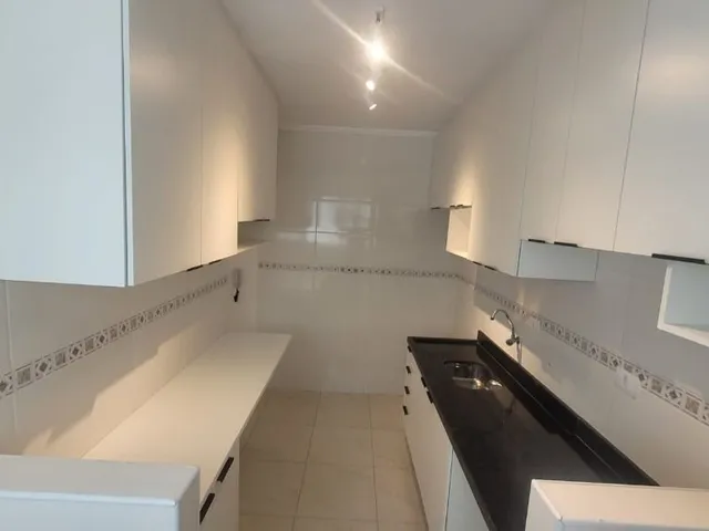 Imagem 15: Apartamento com 2 Dormitórios À Venda, 84 M² por R$ 360.000 - Vila Voturua - São Vicente/Sp