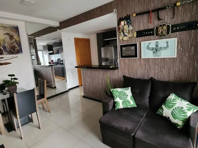 Imagem: O apartamento possui 1 Dormitório, 1 Banheiro, 1 Vaga na