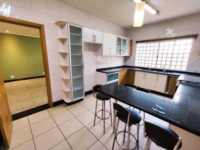 Imagem 6: 0 Casa com 4 dormitórios