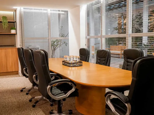 Imagem 10: Euro Towers - Business