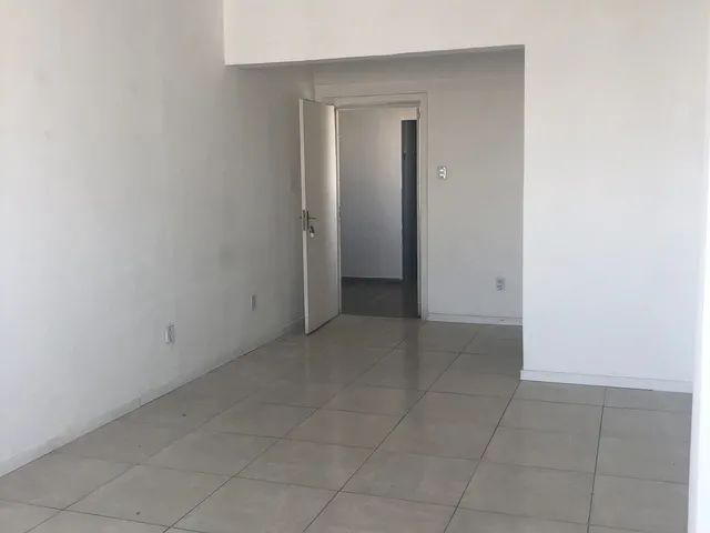 Imagem 3: Sala comercial à venda no bairro Centro Histórico - Porto Alegre/RS