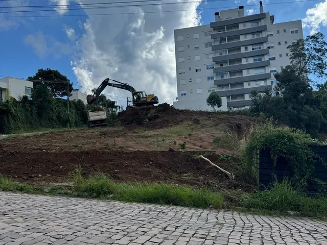 Imagem 2: Terreno de Esquina das Ruas Albino Bender com Paulo Broilo - Terreno de Esquina das Ruas Albino Bender com Paulo Broilo