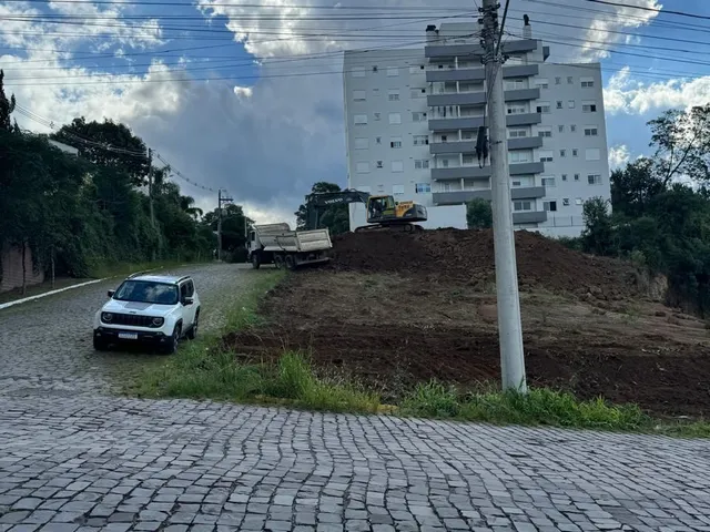 Imagem 3: Terreno de Esquina das Ruas Albino Bender com Paulo Broilo - Terreno de Esquina das Ruas Albino Bender com Paulo Broilo
