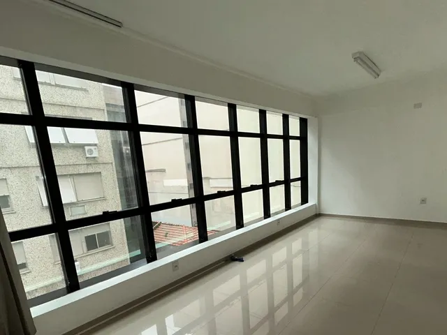Imagem: Sala Comercial Centro Porto Alegre- UN 501