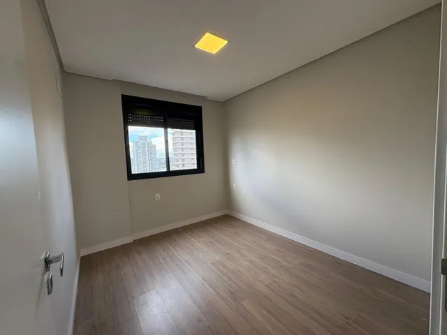 Imagem 7: Locação: la Rocca - Apartamento 1001 e Box Simples - la Rocca: Apto 1001 (Semi Mobiliado) + Box Simples