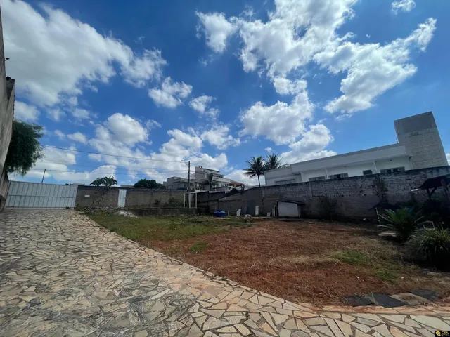 Imagem: CBL IMÓVEIS vende com exclusividade Terreno
