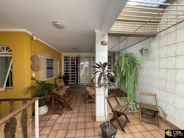 Imagem 2: CBL VENDE CASA NA 705 SUL, NO CORAÇÃO DE BSB!!! Já pensou em morar em um local