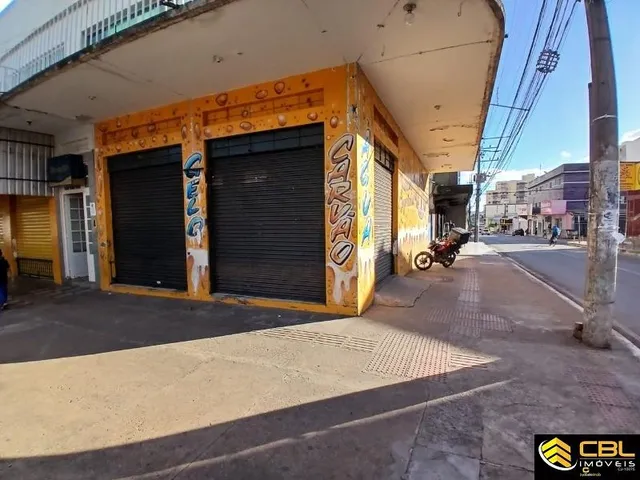Imagem: CBL IMÓVEIS ALUGA LOJA DE ESQUINA NA PRAÇA