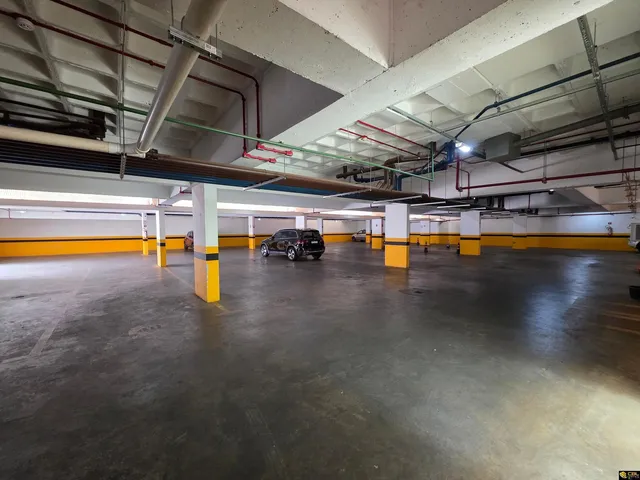 Imagem 3: 0 Estacionamento com 45 vagas na garagem