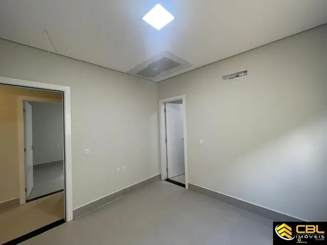 Imagem 3: CBL IMÓVEIS VENDE: Venha conhecer essa incrível Casa de Alto Padrão no S.H.V.P