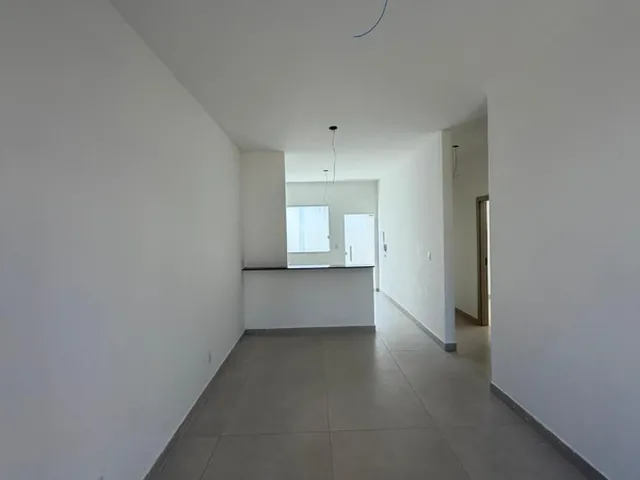 Imagem 2: CASA TÉRREA COM 3 QUARTOS À VENDA