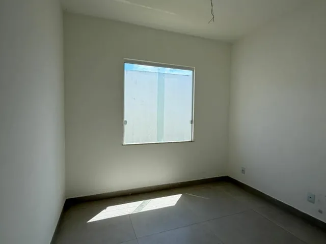 Imagem 3: CASA TÉRREA COM 3 QUARTOS À VENDA