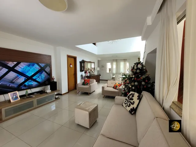 Imagem 15: CASA À VENDA Casa com 4 dormitórios