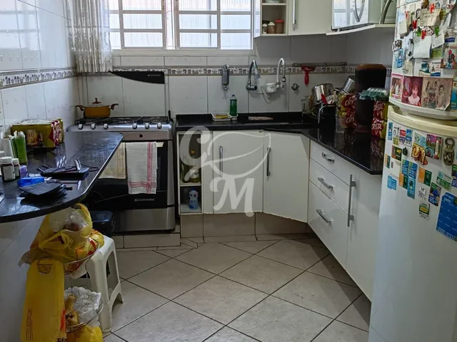 Imagem: Casa Térrea de Esquina com Quintal na Vila