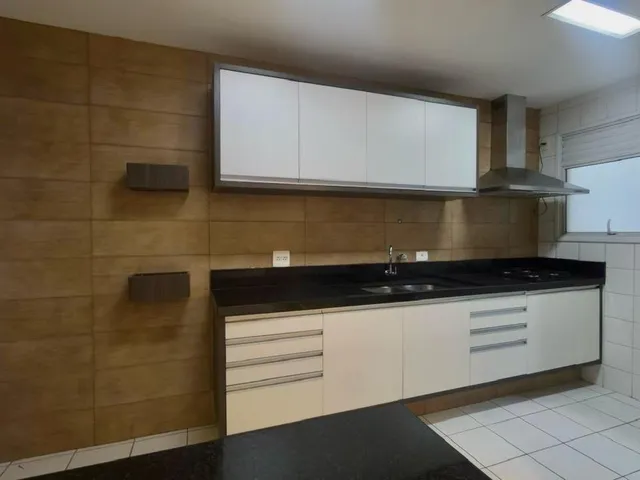 Imagem 3: Apartamento com 4 dormitórios