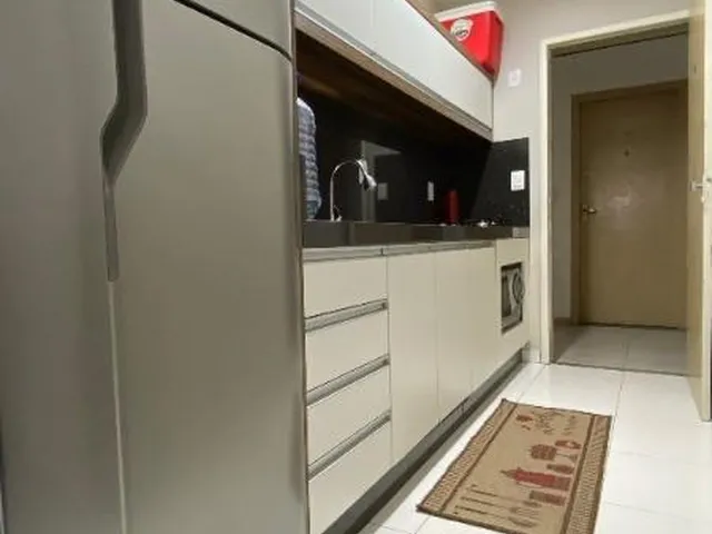Imagem 13: APARTAMENTO COM 01 DORMITÓRIO À VENDA Centro - Balneário Camboriú/SC - Cozinha com