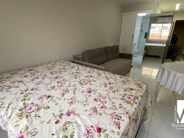 Imagem 14: APARTAMENTO COM 01 DORMITÓRIO À VENDA Centro - Balneário Camboriú/SC - Cozinha com