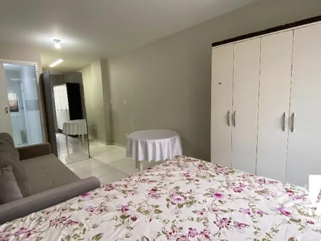 Imagem 12: APARTAMENTO COM 01 DORMITÓRIO À VENDA Centro - Balneário Camboriú/SC - Cozinha com