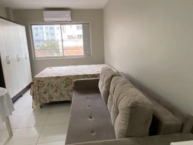 Imagem 4: APARTAMENTO COM 01 DORMITÓRIO À VENDA Centro - Balneário Camboriú/SC - Cozinha com