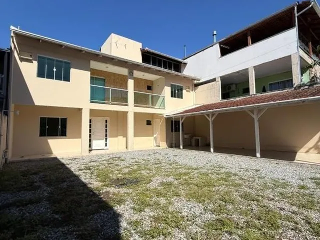 Imagem: CASA À VENDA