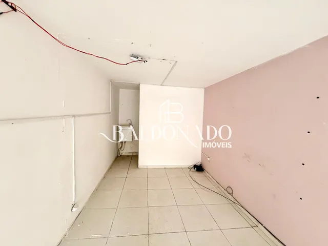 Imagem 13: Salão Comercial em Extrema para Alugar 35.00M, a 60 Metros da Praça da Matriz