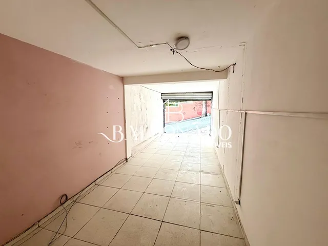 Imagem 16: Salão Comercial em Extrema para Alugar 35.00M, a 60 Metros da Praça da Matriz