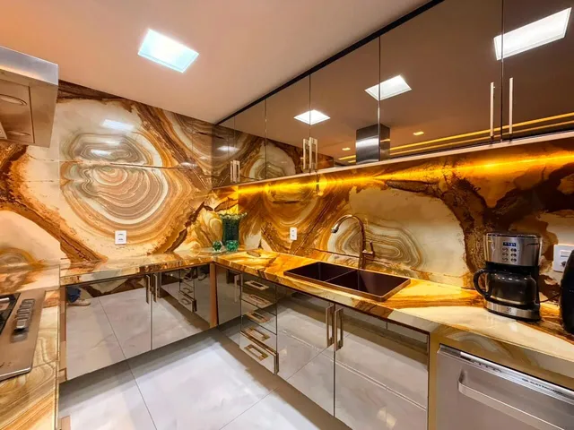 Imagem 10: Apartamento Luxuoso de 3 Suítes, Alto Padrão de Acabamento, Porteira Fechada na Praia de Itaparica