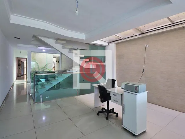 Imagem 8: 0 Casa com 4 dormitórios