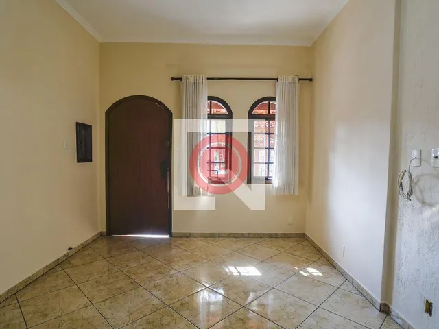 Imagem: Localizada na charmosa Vila Floresta, em